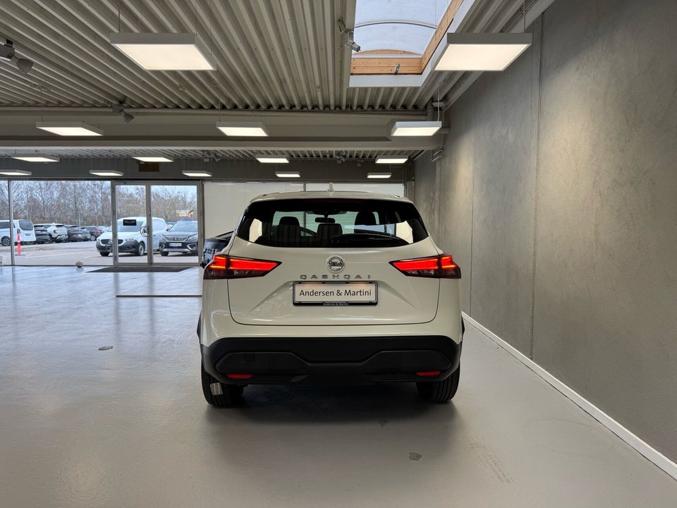 Nissan Qashqai 1,3 mHEV Visia 5d