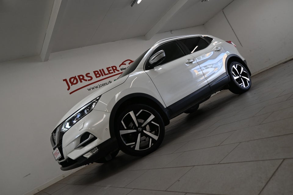 Nissan Qashqai 1,3 Dig-T 160 Tekna+ 5d