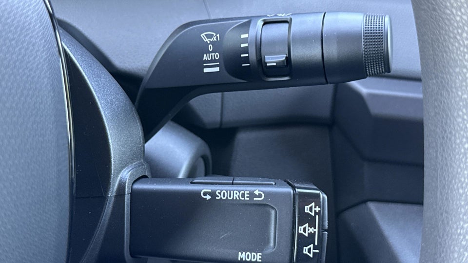 Renault Master V T33 2,0 dCi 150 L2H2 Kassevogn Tekno