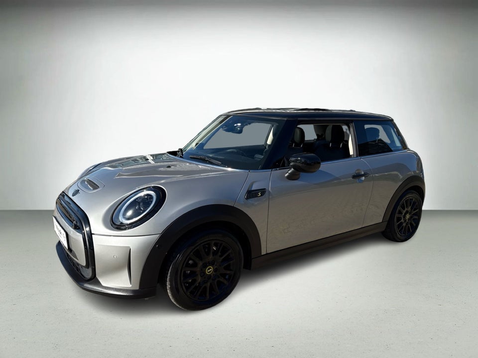 MINI Cooper SE Classic Trim 3d