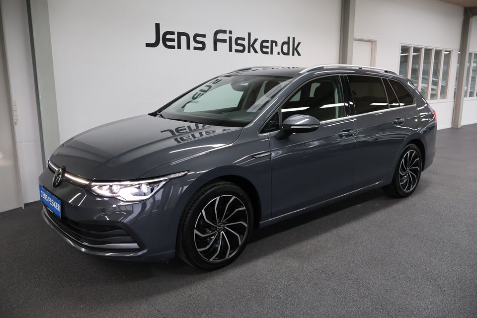 VW Golf VIII 1,5 eTSi 150 Style Variant DSG 5d