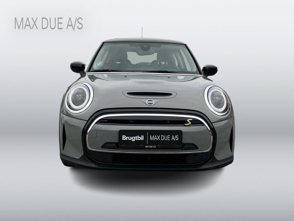 MINI Cooper SE Essential 3d