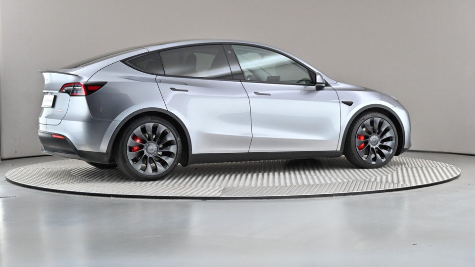 Tesla Model Y Performance AWD 5d