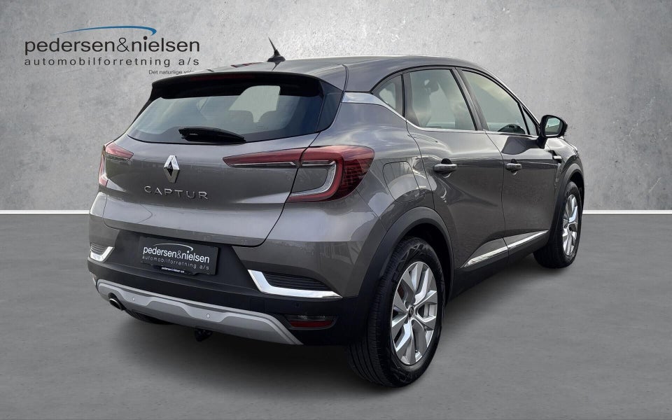 Renault Captur 1,3 TCe 130 Intens EDC 5d