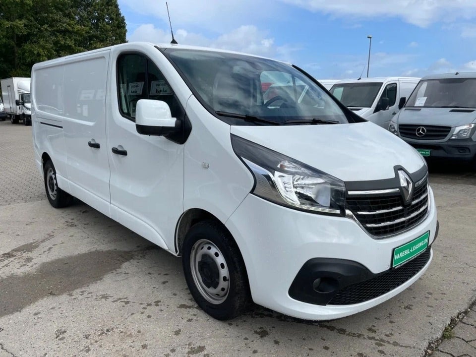 Renault Trafic T29 2,0 dCi 145 L2H1