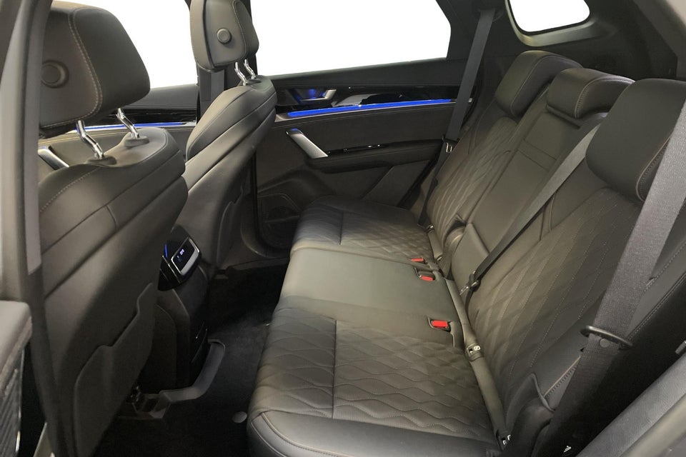 BYD Tang 109 Flagship AWD 7prs 5d