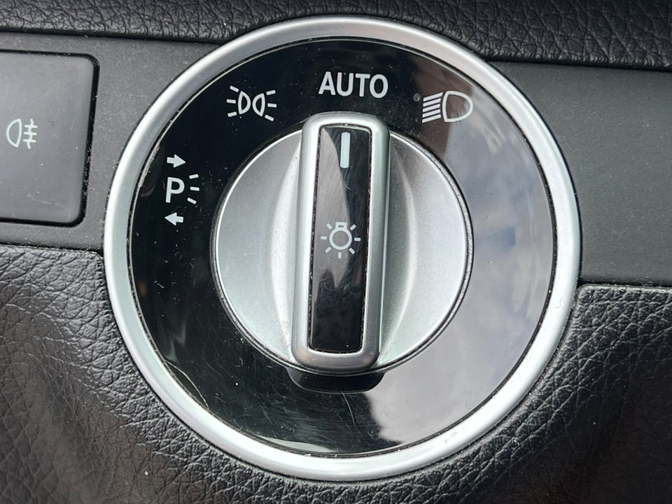 Mercedes E200 2,2 BlueTEC Elegance stc. aut. 5d