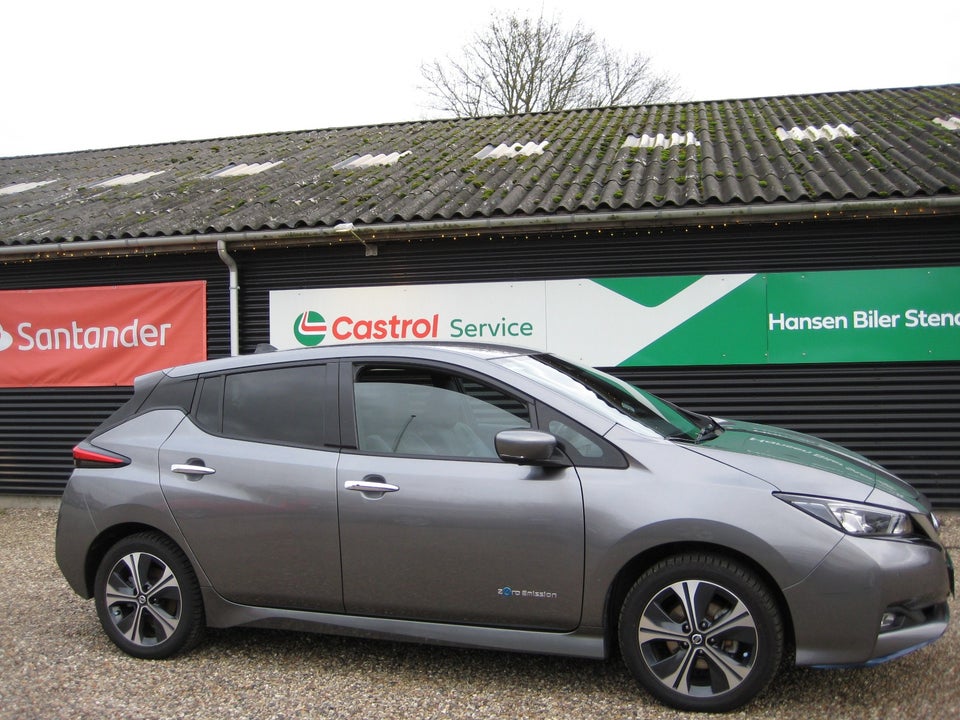 Nissan Leaf 62 e+ Tekna 5d