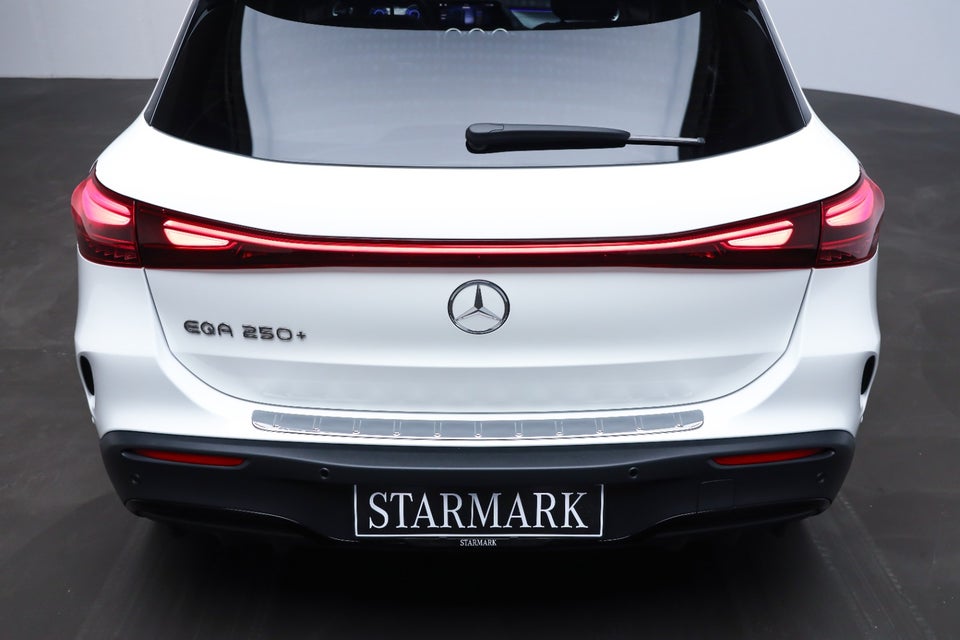 Mercedes EQA250+ AMG Advance Plus 5d