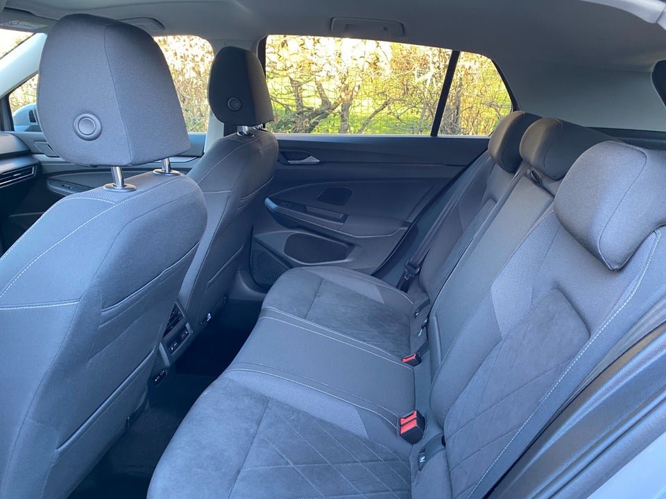 VW Golf VIII 1,5 TSi 150 Style 5d