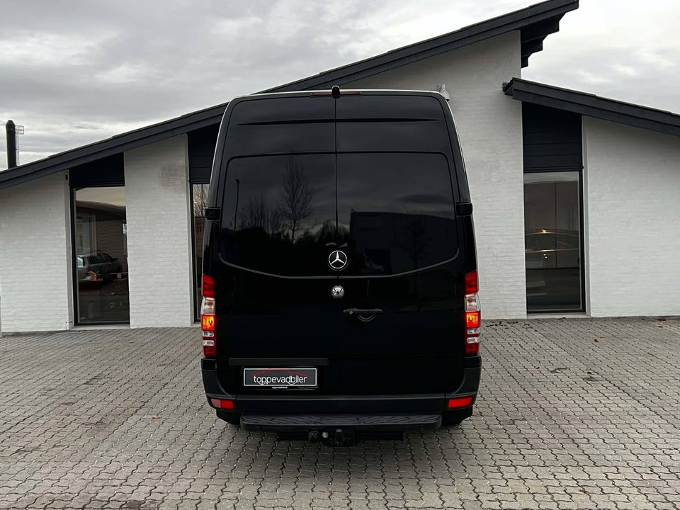 Mercedes Sprinter 216 2,2 CDi R2 Kassevogn 5d