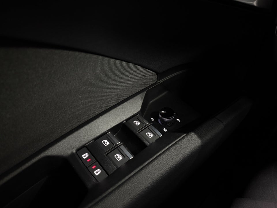 Audi Q4 e-tron 45 Advanced 5d