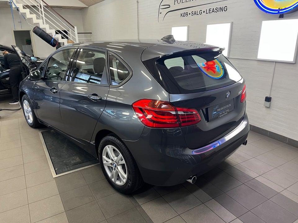 BMW 220i 2,0 Active Tourer Advantage aut. 5d