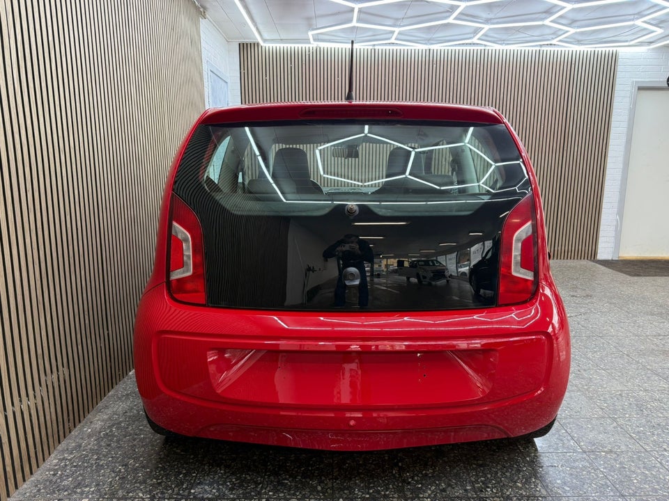 VW Up! 1,0 75 High Up! BMT 3d