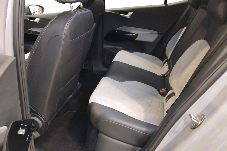 VW ID.3 58 Active Pro Performance 5d