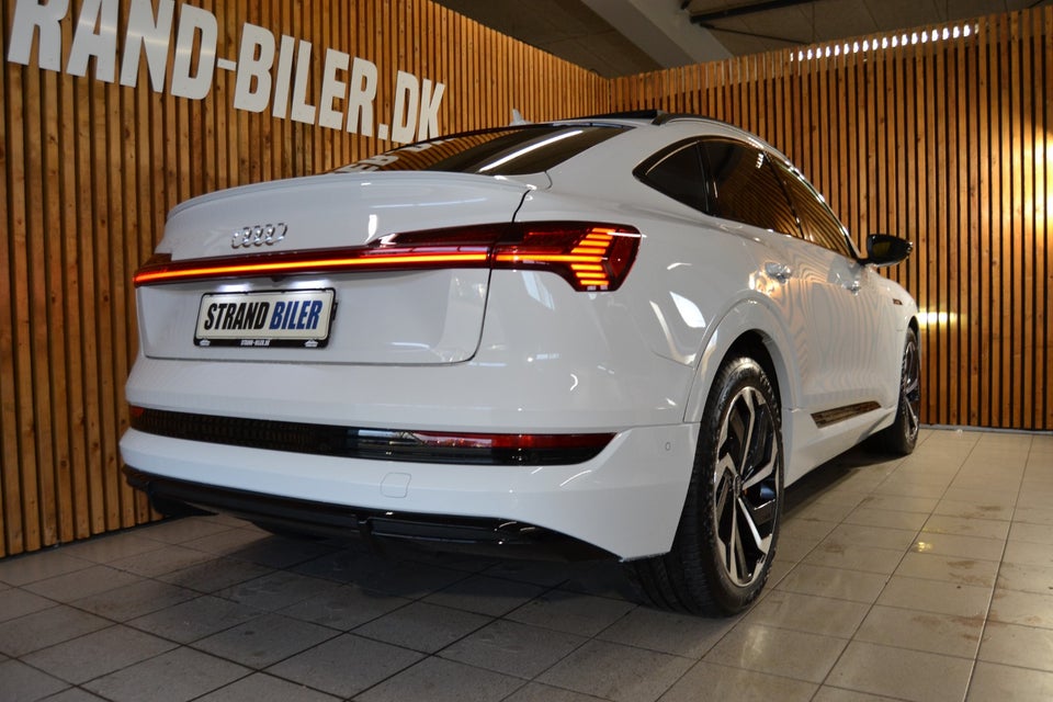 Audi e-tron 55 S-line Sportback quattro 5d