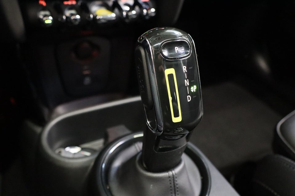 MINI Cooper SE Edition Premium Plus 3d