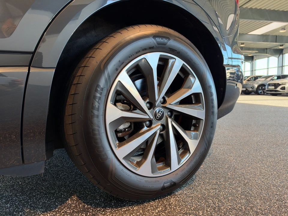 Audi Q6 e-tron Progress plus performance 5d