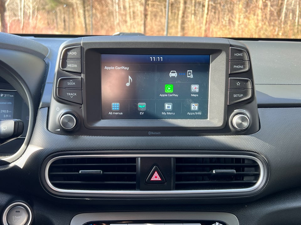 Hyundai Kona 64 EV Essential 5d