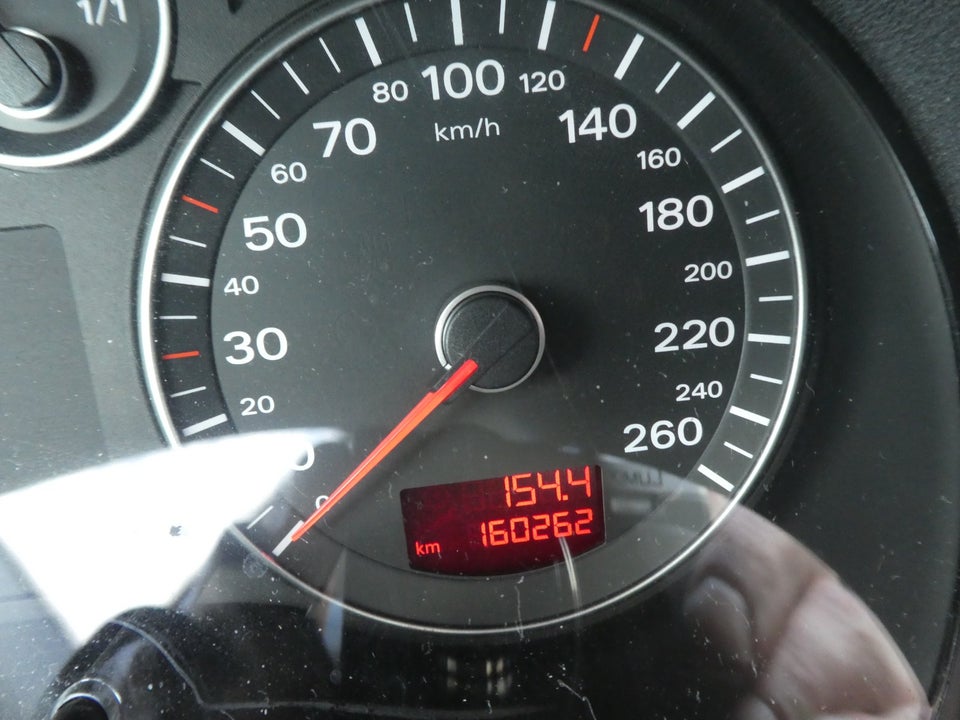 Audi A3 2,0 FSi Ambiente 3d