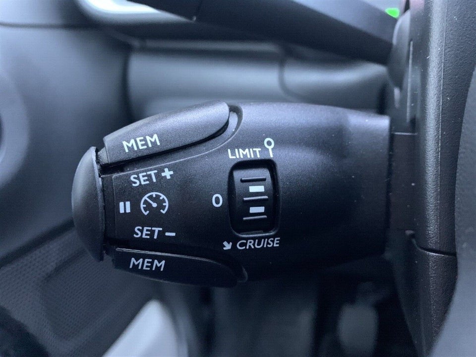 Citroën C3 1,2 PureTech 82 Triumph 5d