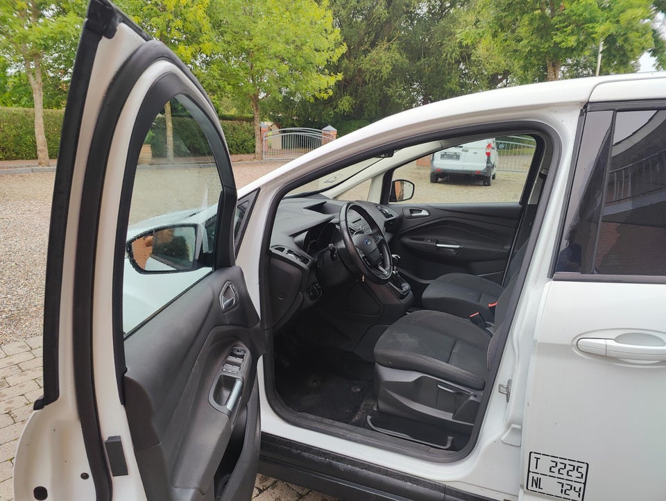 Ford Grand C-MAX 1,5 TDCi 120 Business Van 5d