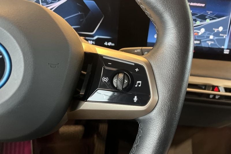 BMW iX xDrive40 Sport 5d