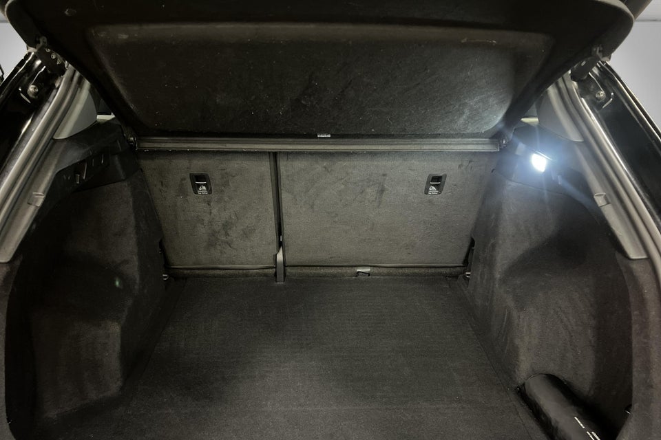 Audi Q4 e-tron 40 Attitude 5d