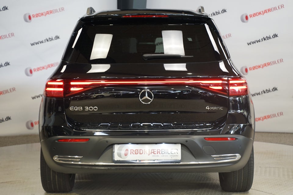 Mercedes EQB300 Progressive Advance 4Matic 5d