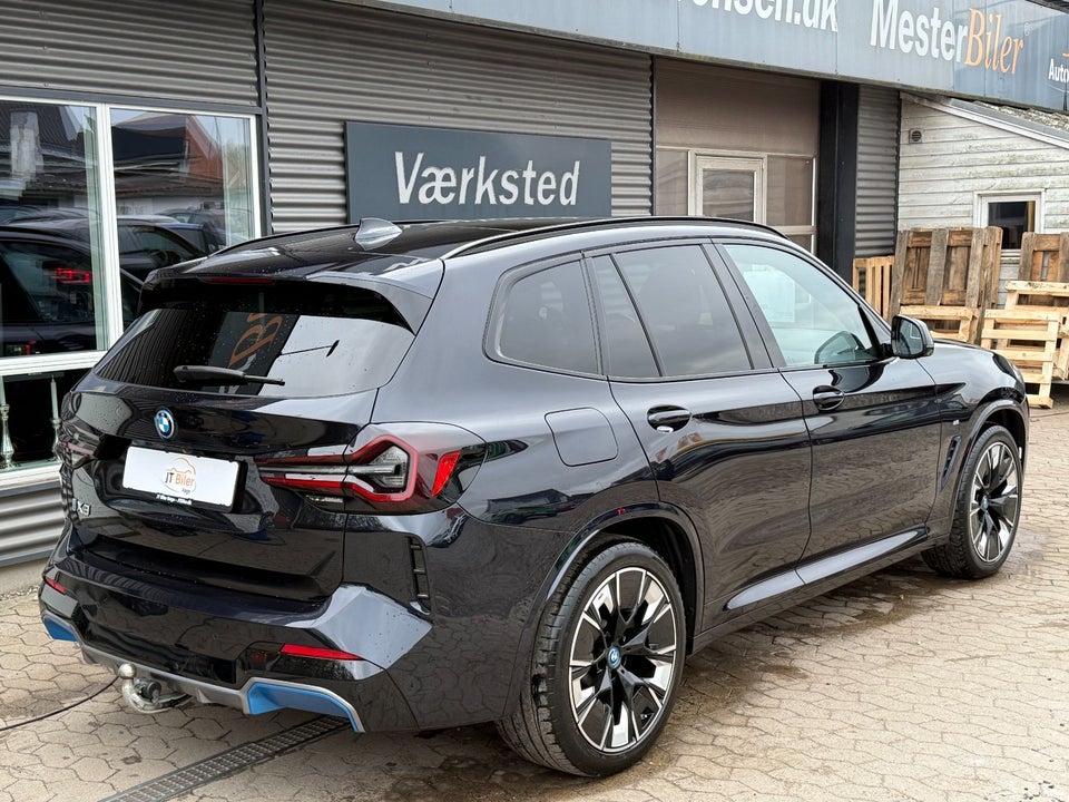 BMW iX3 Charged Plus M-Sport 5d