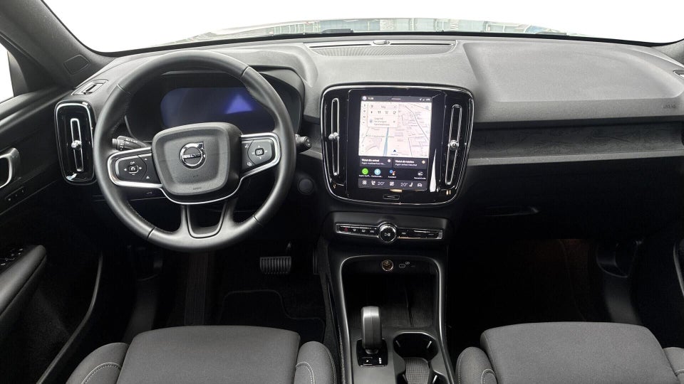Volvo EX40 Extended Range Plus 5d