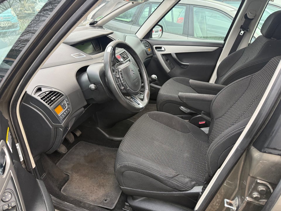 Citroën Grand C4 Picasso 1,6 VTi 120 Prestige 7prs 5d