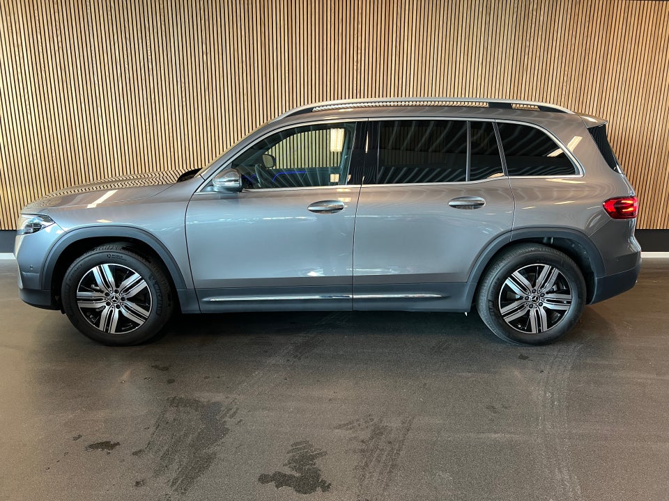 Mercedes EQB250+ Progressive 5d