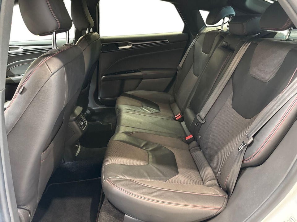Ford Mondeo 1,5 EcoBoost ST-Line 5d