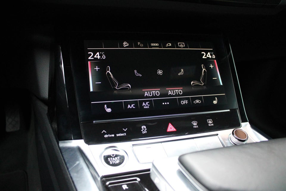 Audi e-tron 55 S-line quattro 5d