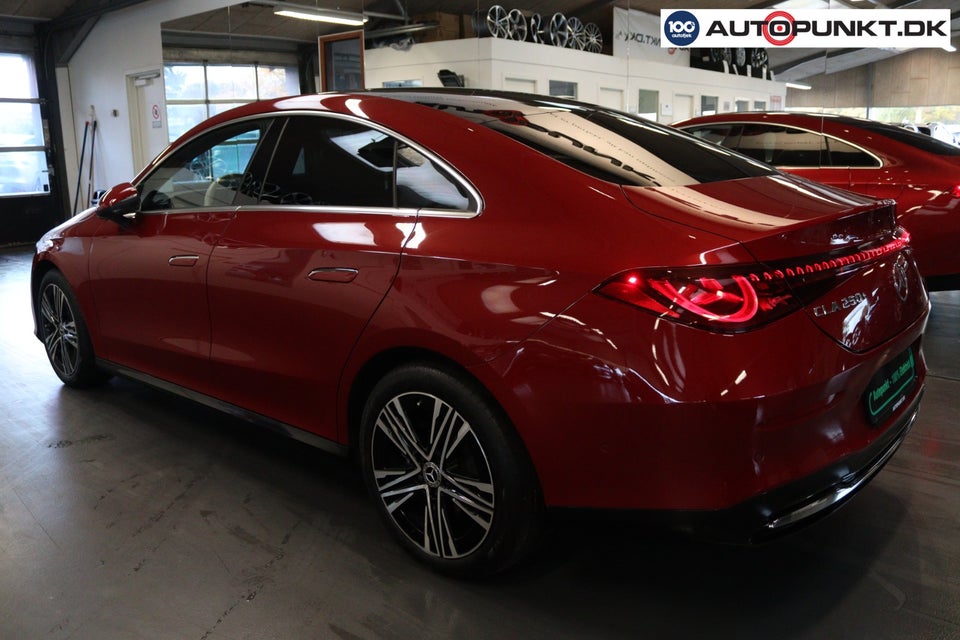 Mercedes CLA250+ electric Progressive Advance Plus 4d