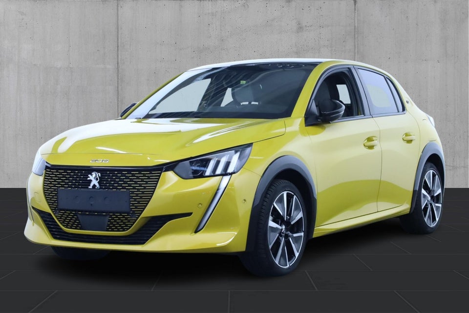 Peugeot e-208 50 GT 5d