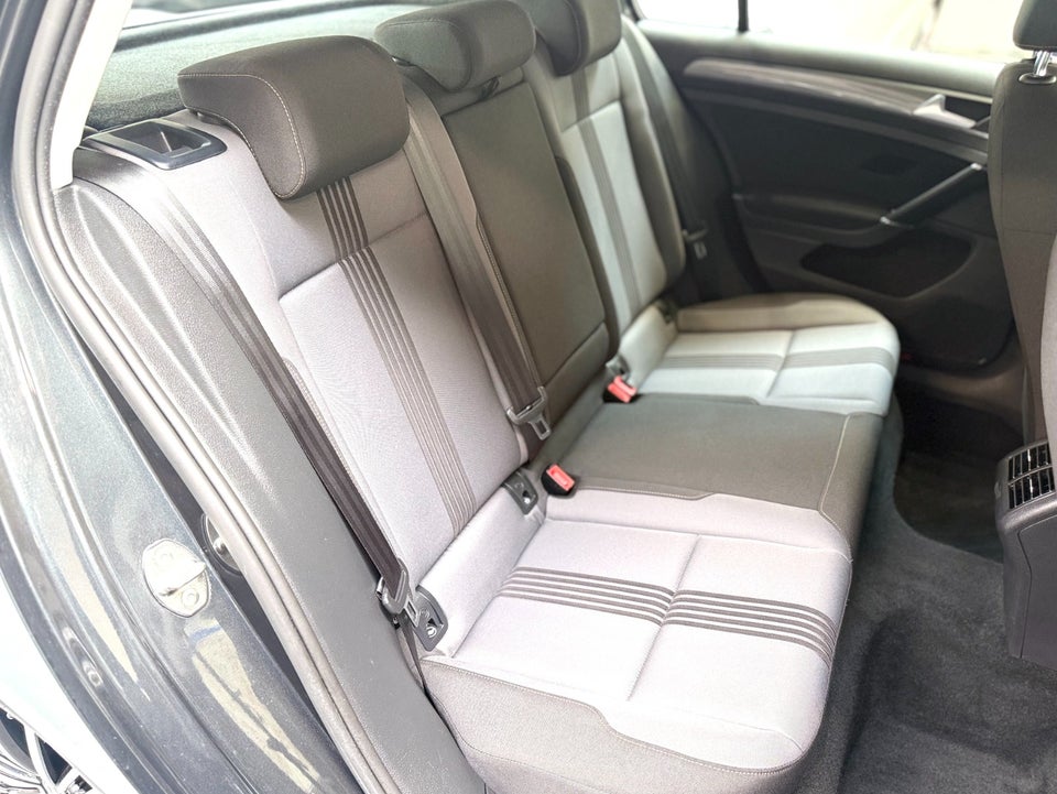 VW Golf VII 1,4 TSi 125 Allstar BMT 5d