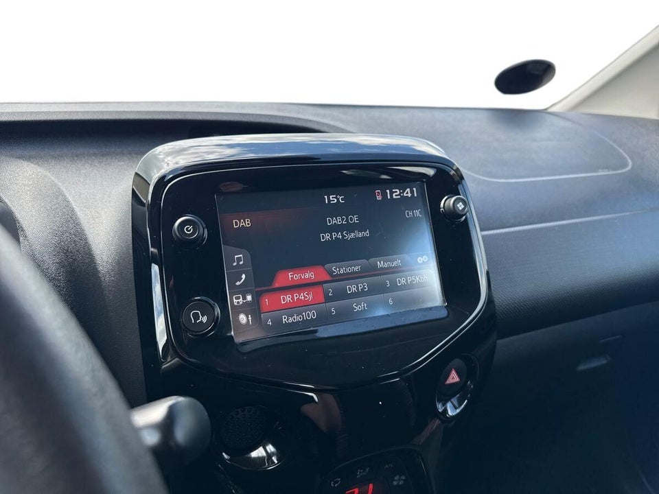 Citroën C1 1,0 VTi Shine 5d