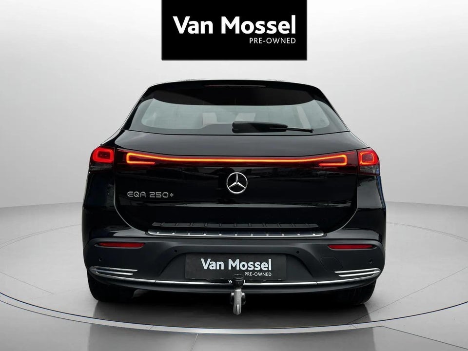 Mercedes EQA250+ Progressive 5d