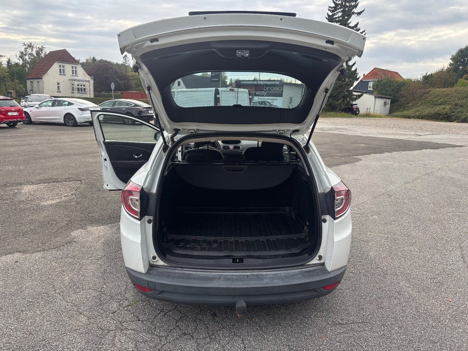 Renault Megane III 1,5 dCi 110 Authentique Sport Tourer 5d