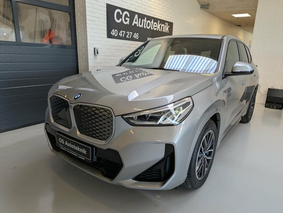 BMW iX1 eDrive20 M-Sport 5d