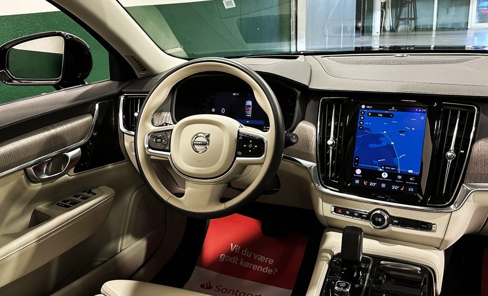Volvo V90 2,0 T6 ReCharge Ultimate Dark aut. AWD 5d