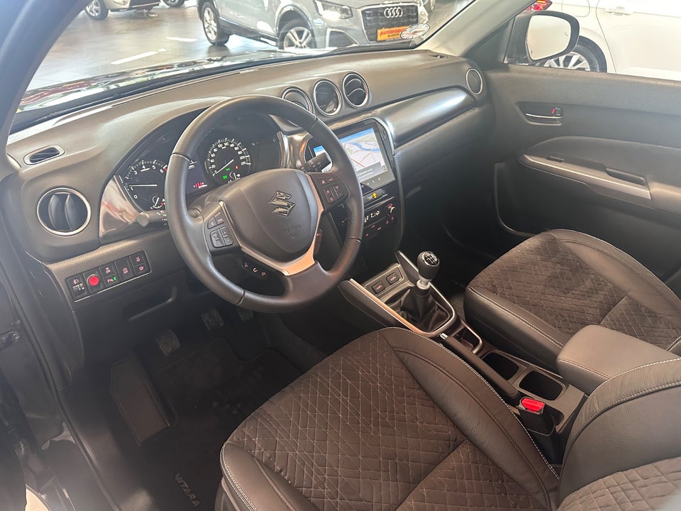 Suzuki Vitara 1,4 mHybrid Adventure 5d