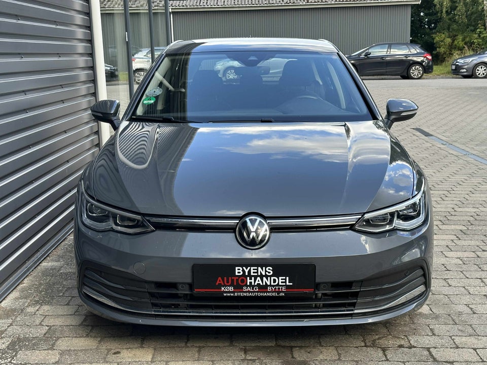 VW Golf VIII 1,4 eHybrid DSG 5d