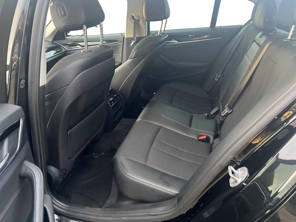 BMW 530d 3,0 Sport Line aut. 4d