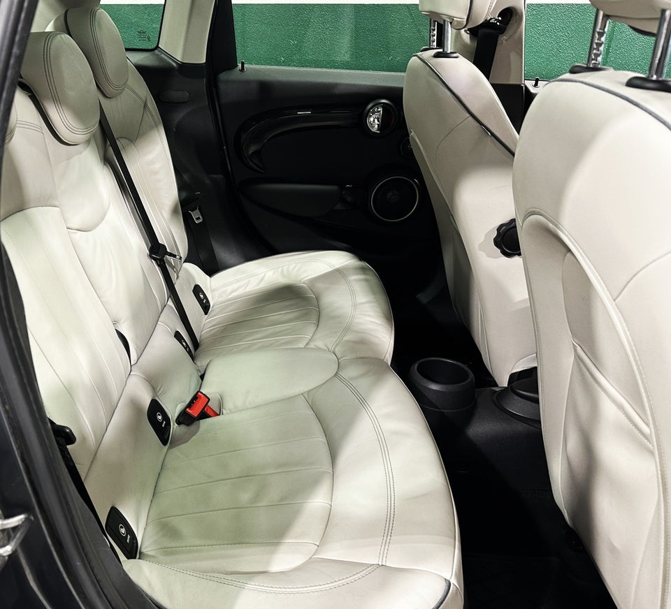 MINI Cooper S 2,0 aut. 5d