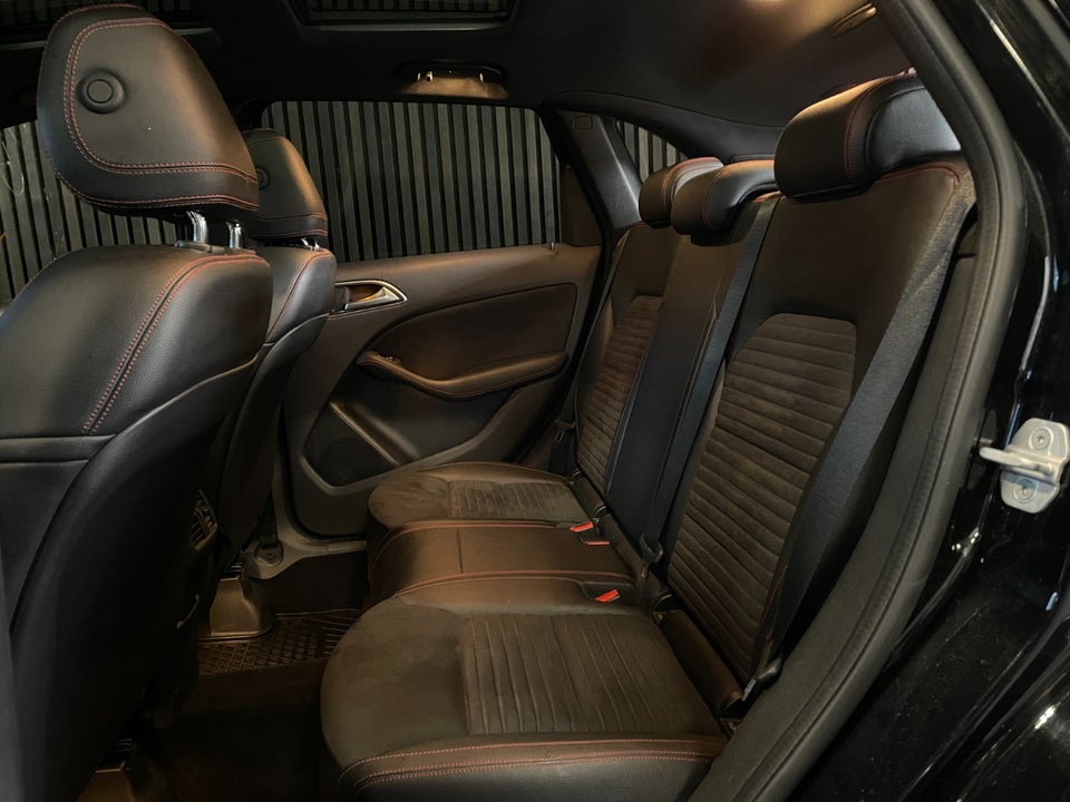 Mercedes B220 d 2,2 AMG Line aut. 4Matic 5d