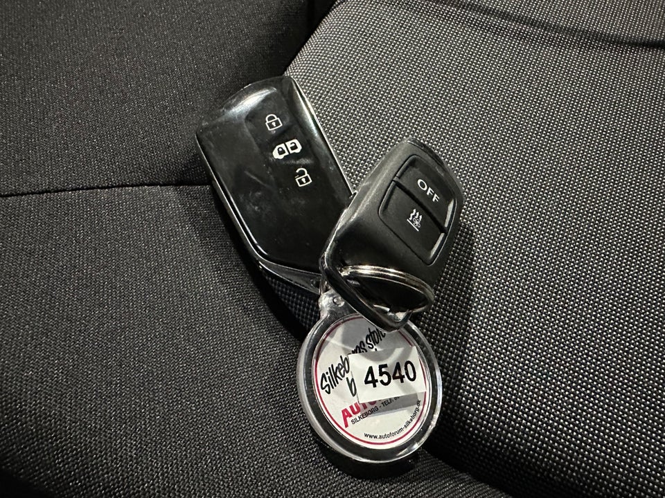 VW Crafter 35 2,0 TDi 177 Kassevogn L4H3 aut.