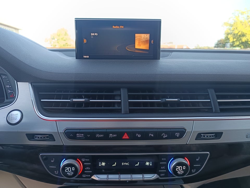 Audi Q7 3,0 TDi 272 quattro Tiptr. Van 5d